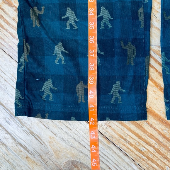 Eddie Bauer Pajama Pants Mens S Blue Plaid Sasquatch Big Foot Flannel - Picture 9 of 12